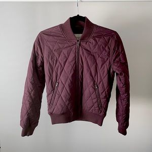 Aritzia Wilfred Free Quilted Bomber Jacket